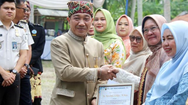 13 Wanita Helau Lampung Selatan Diganjar Penghargaan di Hari Kartini 2026