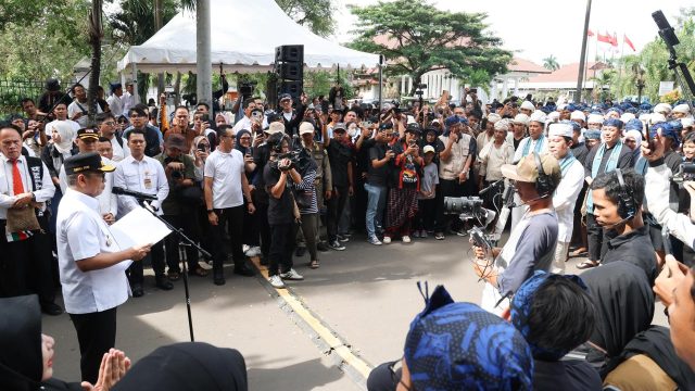 Gubernur Andra Soni Ajak Masyarakat Jadikan Adat Kanekes sebagai Tuntunan