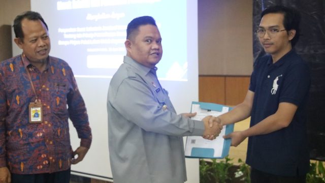 “Senjata Rahasia”, Lima UMKM Lebak Terima Sertifikat Perseroan Perorangan