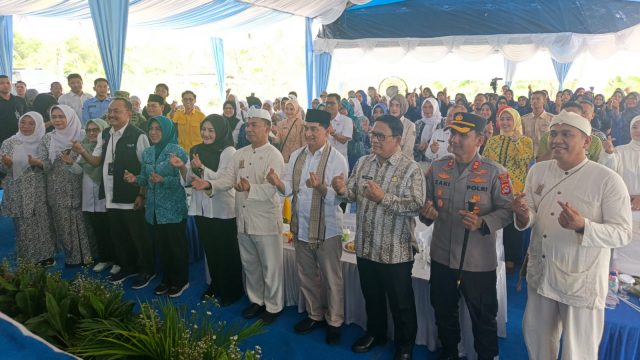 Menteri Wihaji Serahkan Bantuan KRS di Lebak, Perkuat Upaya Cegah Stunting di Wilayah Pedalaman