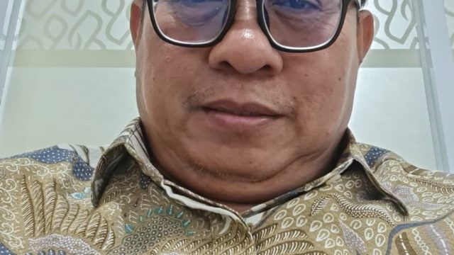 Geliat Bayang-Bayang Sang Mantan