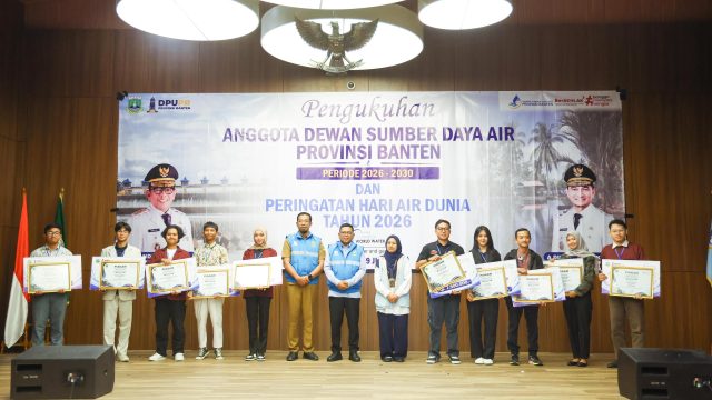 Andra Soni Serahkan Penghargaan Pemenang Lomba Film Pendek Hari Air Sedunia 2026
