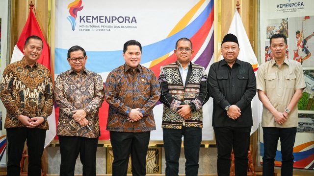 Menpora Erick Resmi Serahkan SK Penetapan Tuan Rumah PON XXII Tahun 2028 Kepada DKI Jakarta, NTT dan NTB