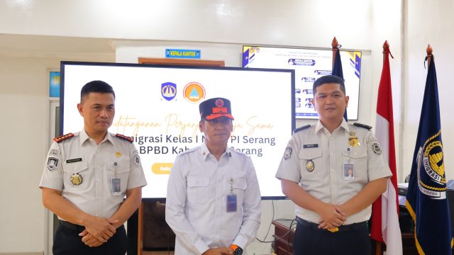 Imigrasi Serang dan BPBD Kabupaten Serang Teken Perjanjian Kerja Sama Penanganan Bencana Melalui Program JWARA API