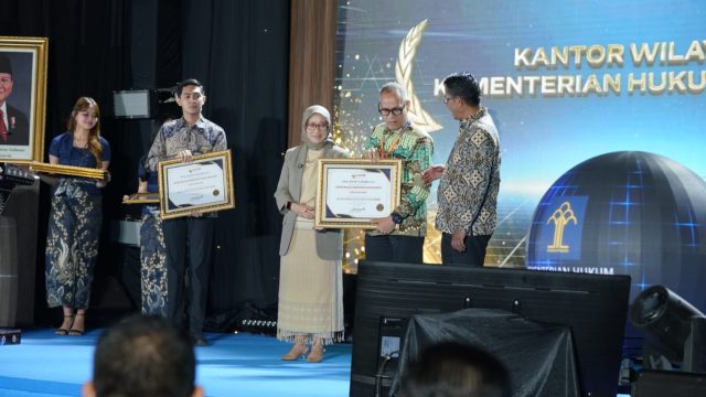 Making History! Kemenkum Banten Resmi Sabet Predikat Wilayah Birokrasi Bersih Melayani