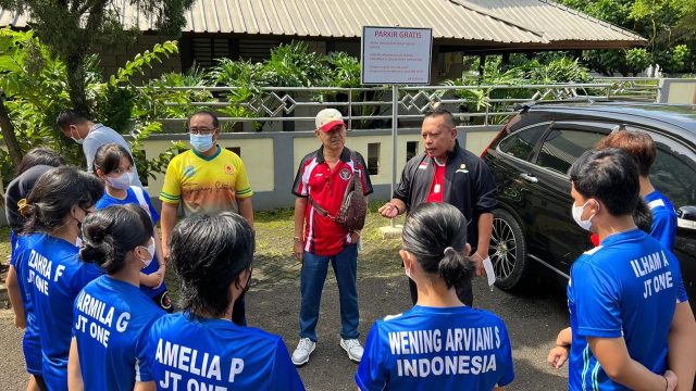 Wening Dapat Kesempatan Magang di Pelatnas, Ketua Pengprov Banten H Sudarto Adinagoro Semangati dan  Apresiasi PP PBSI