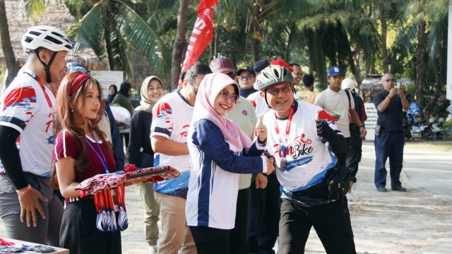 Bupati Pandeglang Desak Pengelola Destinasi Wisata Perbanyak Event