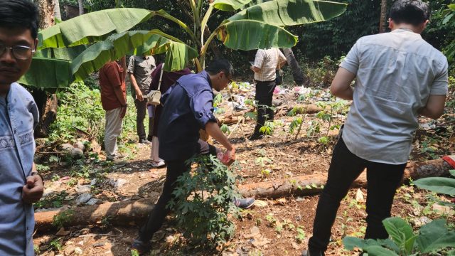 Dari Persoalan Sampah ke Peluang Kolaborasi, CAC UNSERA dan Mitra Jajaki Solusi untuk Desa Mangunreja
