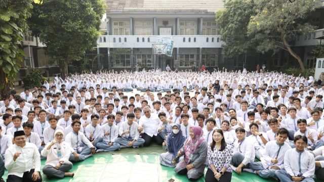 Kampanye Kesehatan Mental di SMAN 1 Tangsel, Benyamin: Jadilah Pelajar yang Bernilai